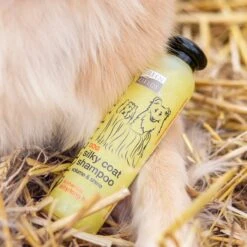 Greenfields Hondenshampoo Voor Langharige Vacht - Zorgt Voor Een Zijdezachte Glanzende Vacht - Inhoud 270 Ml - Hondenshampoo Langharige Vacht -Dieren Benodigdheden Winkel 1200x1200 504