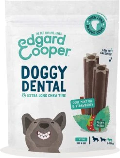 Merkloos Edgard & Cooper Doggy Dental Sticks Aardbei - Frisse Muntolie Small -Dieren Benodigdheden Winkel 913x1200 3